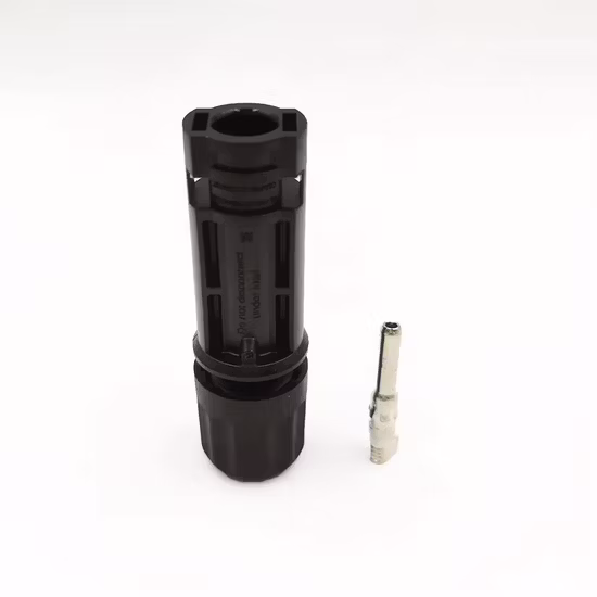 Waterproof IP67 PV004-3t1 Automatic Lock Secure Docking DC 1000V 30A PV Solar Connectors for Photovoltaic Systems